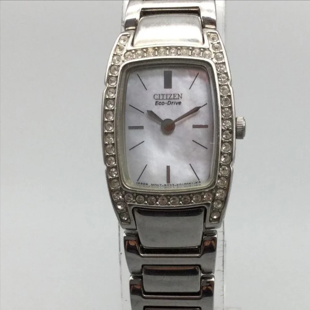 Citizen Eco-Drive Womens Watch 18mm White Dial Stainless Band Crystal Bezel 7.5